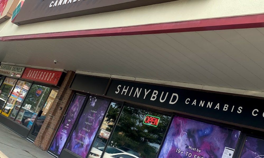 ShinyBud Cannabis Bells Corners